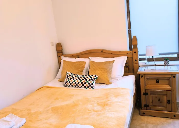 Pine's - Cozy With Free Bottle Of Wine, Private Wifi, Free Parking Apartament Bansko